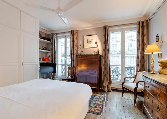 Cr57 - Rennes Elegances